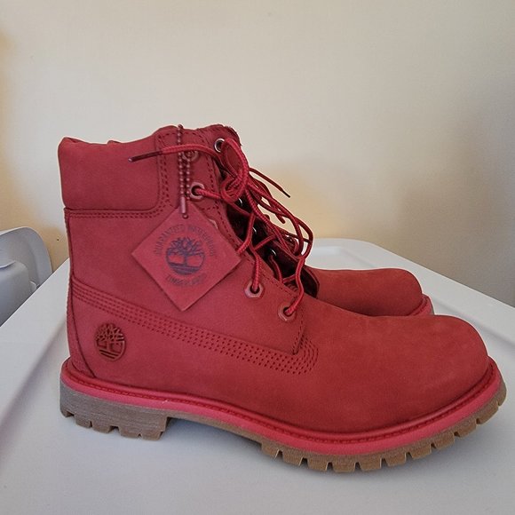 Timberland Premium Waterproof Lug Sole Boot, RUBY NUBUCK LEATHER,Size 8.5, NWOB - Picture 1 of 16